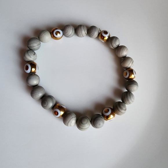 Gaspe Zebra Beaded Bracelet - Picture 3 of 4